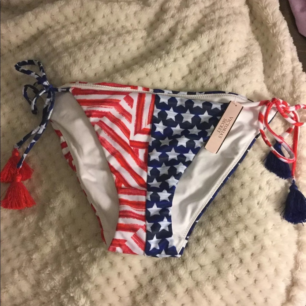VICTORIAS SECRET AMERICAN FLAG BIKINI
